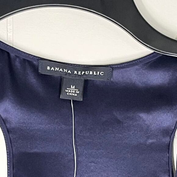 Vintage Banana Republic Women's Navy Silk Hand Beaded Tank Top Medium NWT 2010 - Picture 2 of 4